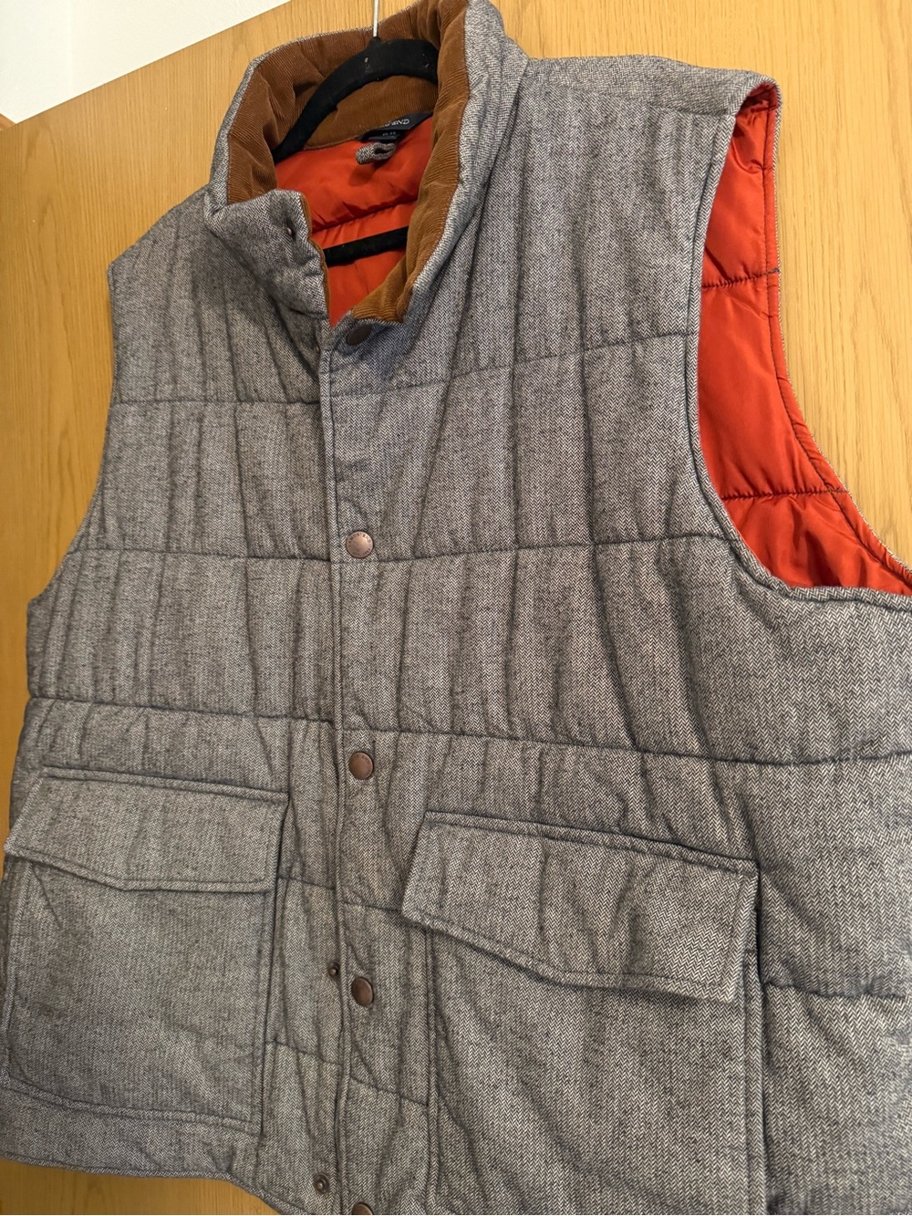 Lands' End Gray Quilted Vest with Orange Lining - Picture 6 of 6
